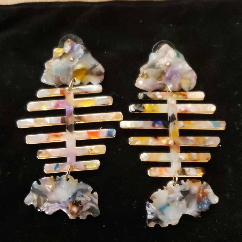 Colorful fishbone earrings!
